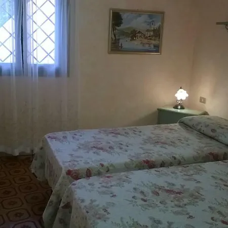 Edera * Baja Sardinia